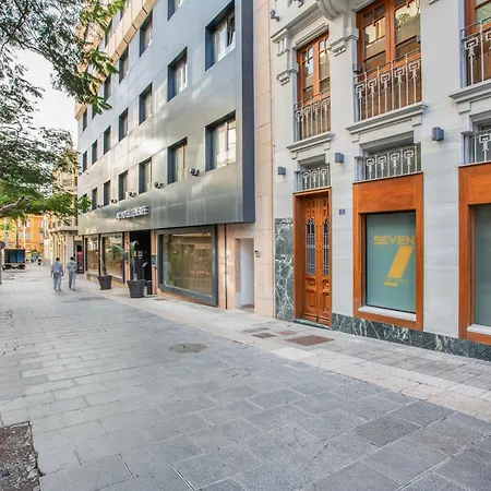 Апартаменты 7 Luxury By Karat *