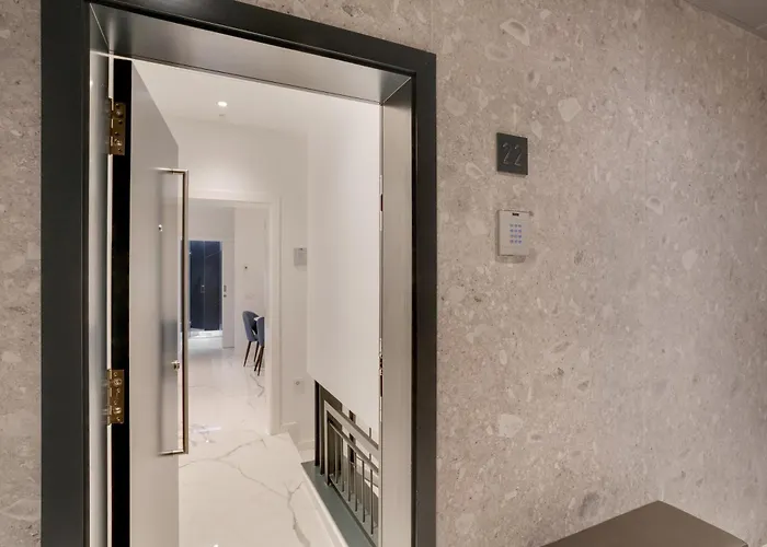 Апартаменты 7 Luxury By Karat