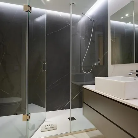 7 Luxury By Karat 圣克鲁斯-德特内里费