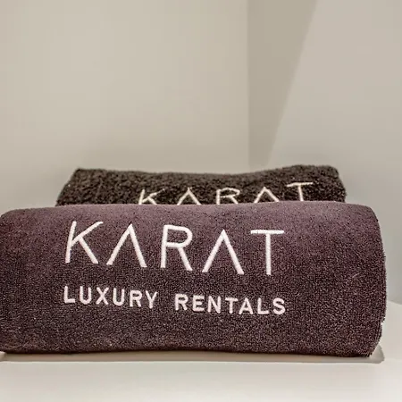 7 Luxury By Karat