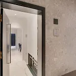 شقة 7 Luxury By Karat