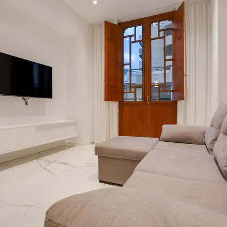 7 Luxury By Karat * Santa Cruz de Tenerife