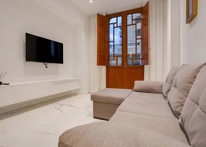 7 Luxury By Karat * Santa Cruz de Tenerife