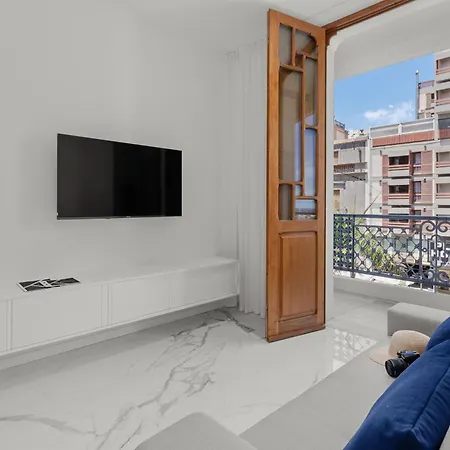 7 Luxury By Karat Apartman *